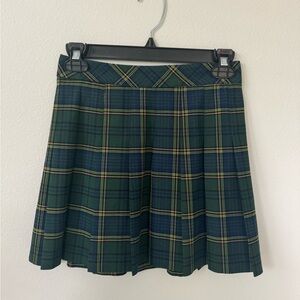 Aritzia Sunday Best pleated plaid mini skirt